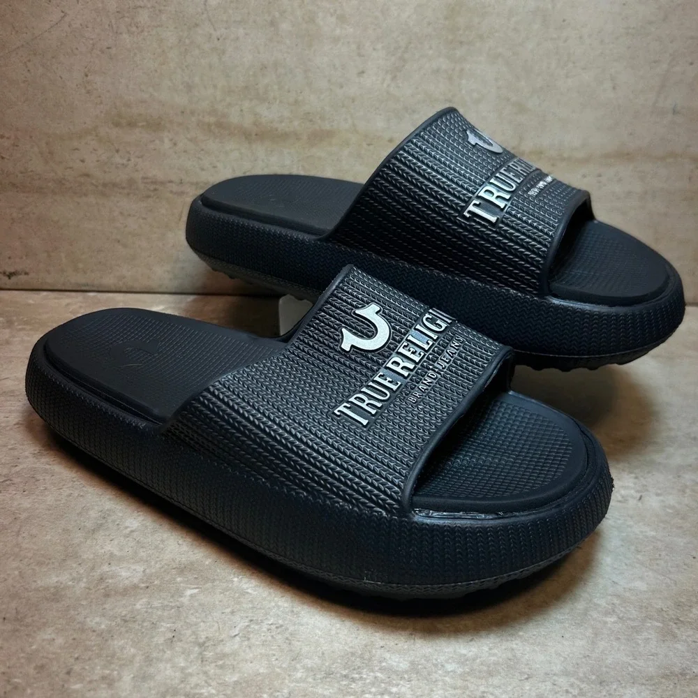 True Religion Womens Black Platform Slide Sandals Silver Logo Horseshoe Size 6